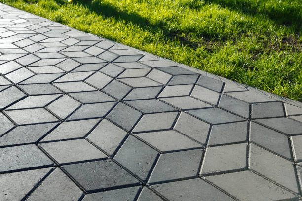 Best Driveway Pavers Contractor  in Roseville, MI
